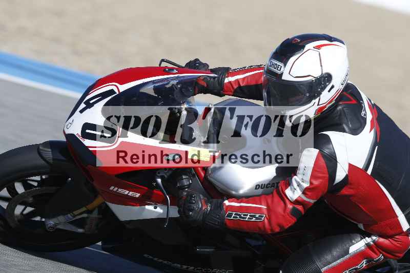 /Archiv-2024/02 29.01.-02.02.2024 Moto Center Thun Jerez/Gruppe gruen-green/40